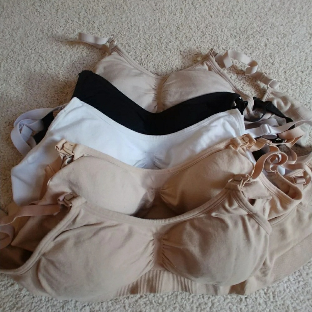 Women's maternity nursing bras size small